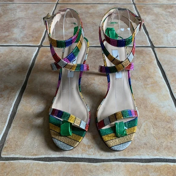 NINA  Rainbow Set - Picture 3 of 16